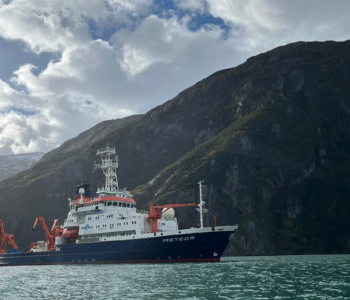 Científicos chilenos integran misión alemana para analizar mareas rojas en la Patagonia