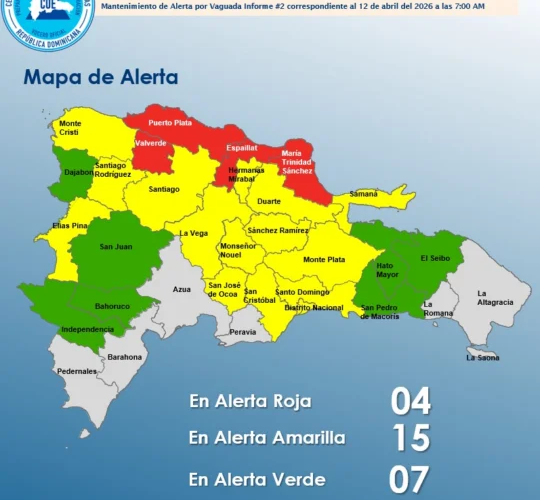 Cuatro provincias bajo alerta máxima por vaguada según informe del COE