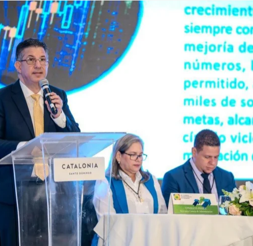 Cooperativa de zona franca alcanza activos de más de 3 mil millones de pesos y reparte casi 180 millones a sus socios
