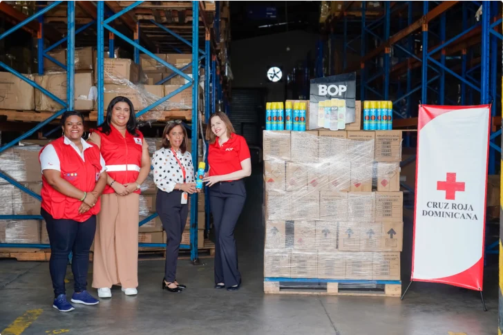 Empresa privada dona insecticidas a Cruz Roja para combatir el dengue ante alerta por temporada de lluvias