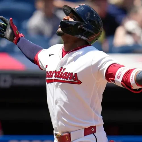 Ángel Martínez y Gavin Sheets, Jugadores de la Semana en MLB