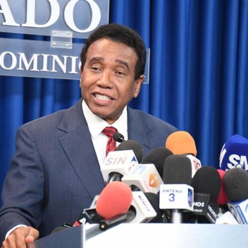 Félix Bautista propone ley para proteger la Cordillera Central