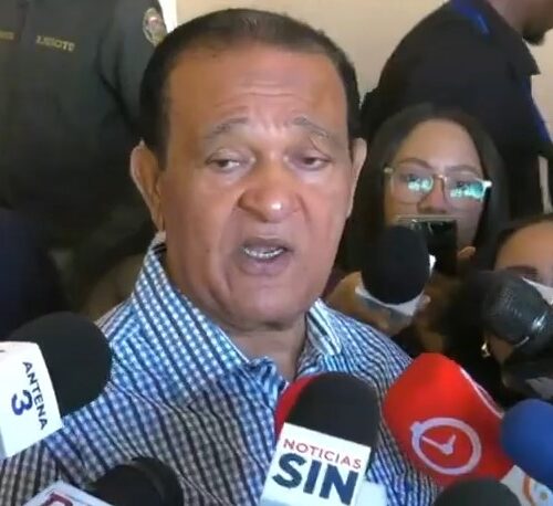 Gobierno y transportistas analizan aumento del subsidio al transporte
