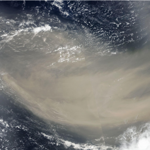 Polvo del Sahara prolonga clima caluroso con cielos nublados y mínimas precipitaciones