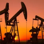 Petróleo WTI cae 3.14 % tras suspensión de sanciones a Irán
