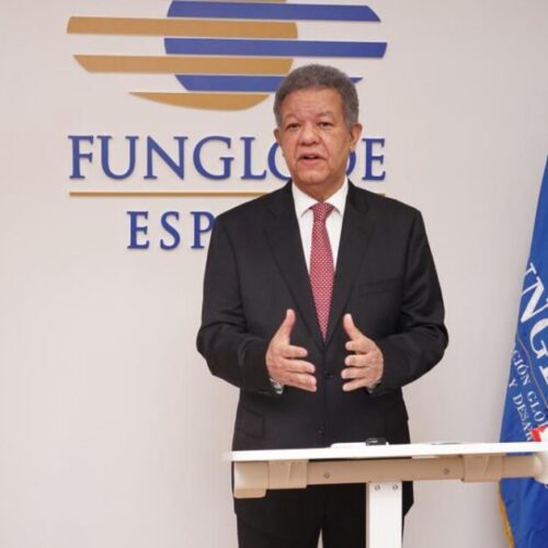 Leonel Fernández refuerza agenda política y académica en Madrid
