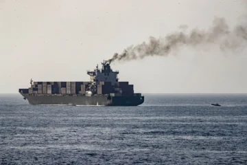 Mueren tres marineros indios tras ataque de EE.UU. en Omán