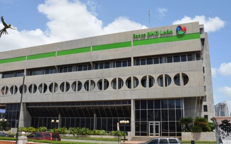 Banco BHD lanza primera cuenta digital para menores en RD