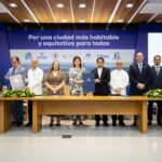 Santiago firma pacto para desarrollo urbano sostenible al 2035