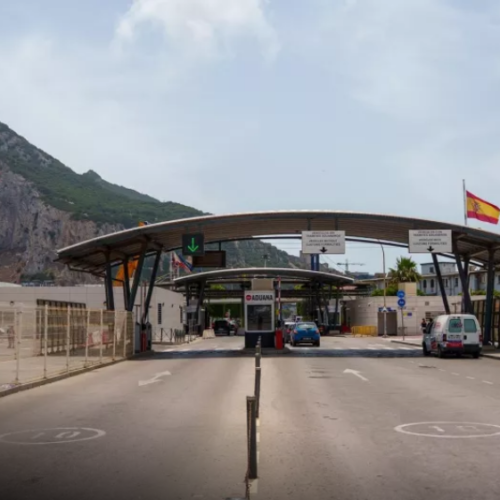 España, Reino Unido y la UE firman tratado que elimina la frontera de Gibraltar tras el Brexit
