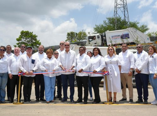 Luis Abinader entrega estación de basura, liceo y techados deportivos en Los Alcarrizos este sábado