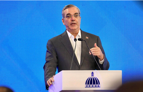 Luis Abinader promete dejar un país más próspero al final de su gestión en 2028