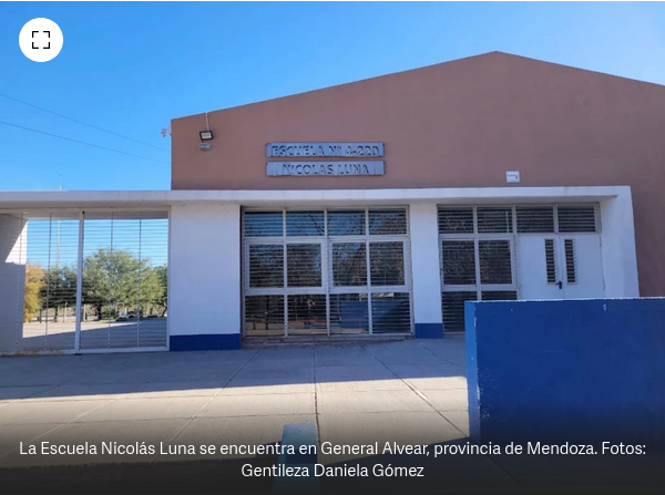 Estudiantes mendocinos ganan concurso internacional con proyecto ecológico de laberinto hecho con botellas recicladas