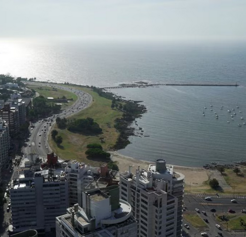 Uruguay regresa a los mercados internacionales con una emisión de bonos que alcanza los USD 1.697 millones