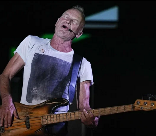 Sting deslumbra en Barcelona con un recorrido por sus clásicos y los de The Police