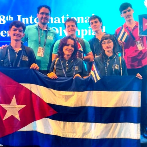 Estudiantes cubanos Leticia Merlo y Ernesto Barrera ganan bronce en Olimpiada Internacional de Química en Uzbekistán