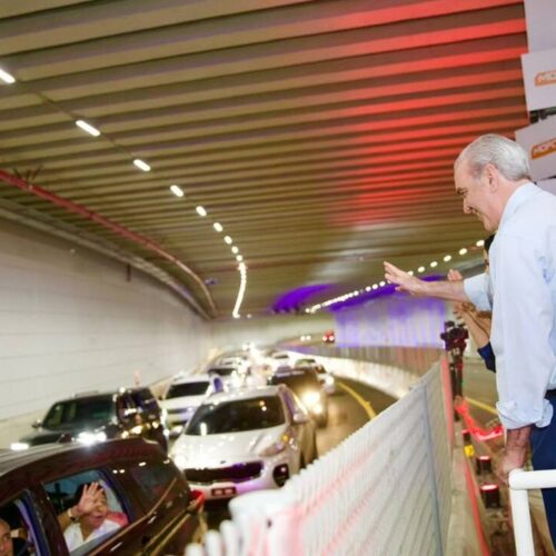 Luis Abinader inaugura túnel de la Plaza de la Bandera, obra clave para el tránsito en Santo Domingo y la conexión con el Sur