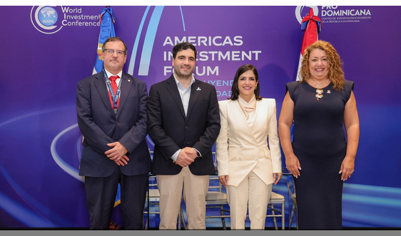 Paraguay busca atraer inversiones dominicanas en finanzas y construcción tras foro en Santo Domingo
