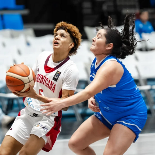 RD avanza a semifinales del Centrobasket Femenino con gran actuación de Martínez y Jiménez