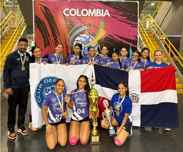 Club Naco arrasa en Colombia y se lleva el oro en voleibol U-16 femenino