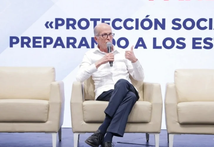 Max Puig aboga por vincular la protección social con la adaptación al cambio climático en RD