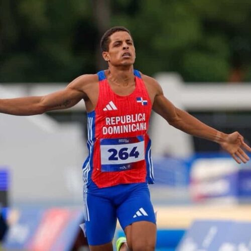 Ferdy Agramonte se cuelga el oro en los 800 metros y empata a Dominicana con Puerto Rico en el medallero centroamericano