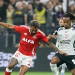 Corinthians e Internacional se miden en la vuelta de los octavos de final de la Copa de Brasil con el equipo de Porto Alegre como favorito tras ganar 2-0 en la ida; el duelo se juega en el Neo Química Arena de São Paulo este jueves, 6 de agosto, a las 20:00 hora local, con transmisión exclusiva por DSPORTS y DGO, y el conjunto de Fernando Diniz está obligado a remontar la serie para avanzar a cuartos de final