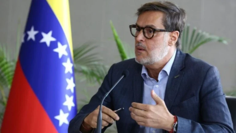 Gobiernos de República Dominicana y Venezuela reactivan relaciones diplomáticas tras dos años de ruptura