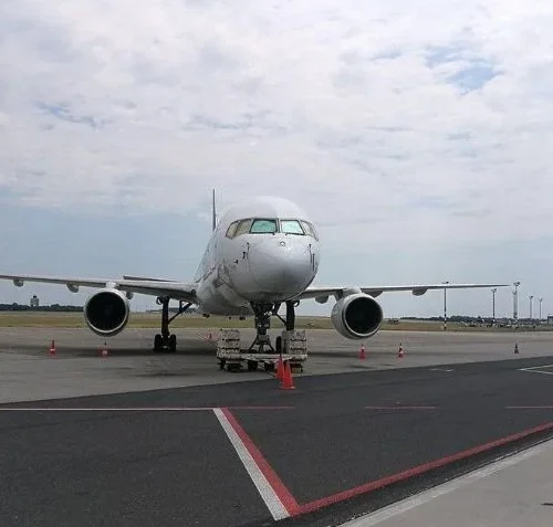 Reportan retrasos y una cancelación en el Aeropuerto de Los Cabos este 17 de agosto