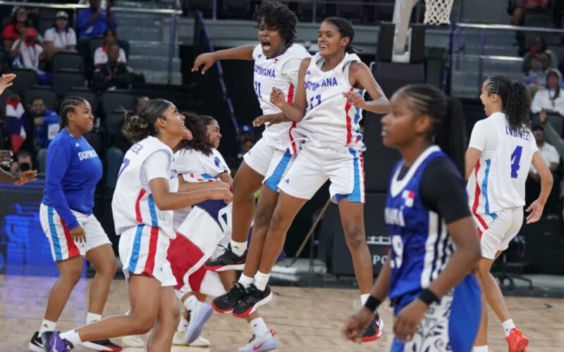 Dominicanas se cuelgan el bronce en baloncesto tras vencer a Panamá en los Centroamericanos 2026