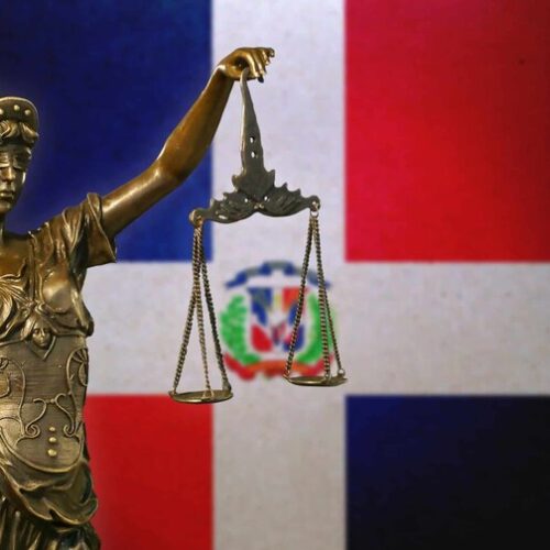 La constante de la Constitución: un pilar de legitimidad en la historia dominicana