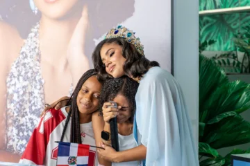 Joheirry Mola pone a RD en alto en Miss World 2025 como embajadora de belleza y cultura