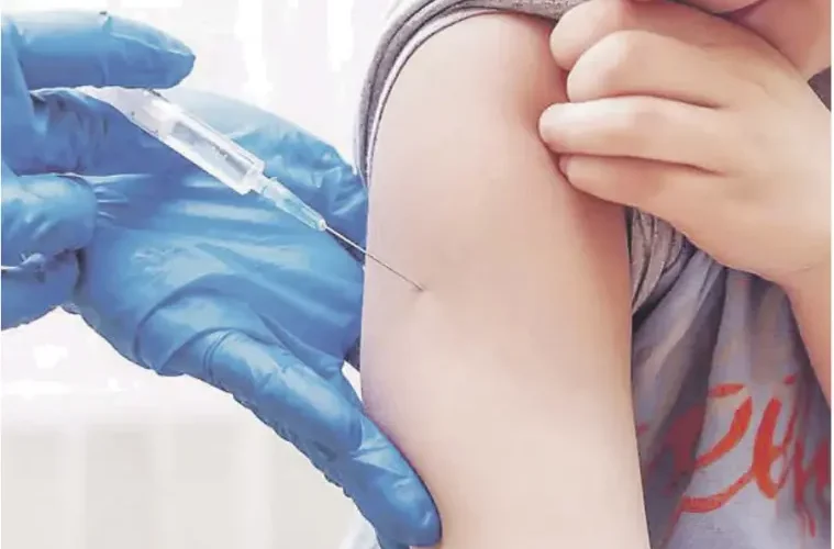 Sociedad Dominicana de Infectología insta a la población a seguir el esquema de vacunación