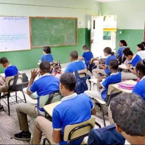 Informe PISA revela caída en el apoyo familiar de estudiantes dominicanos