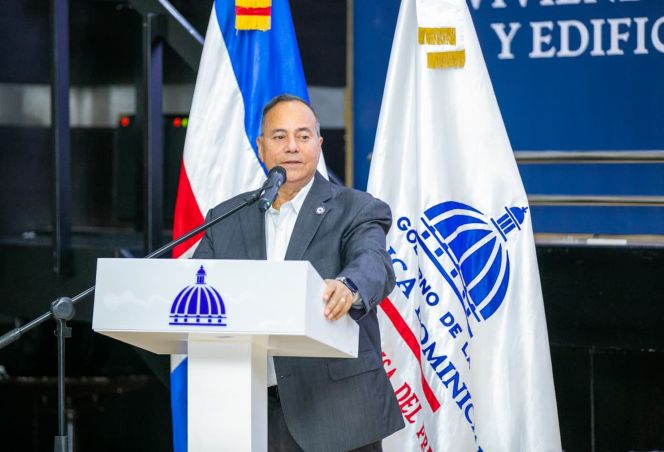 Abinader destaca crecimiento económico y reducción de la pobreza en la gestión actual