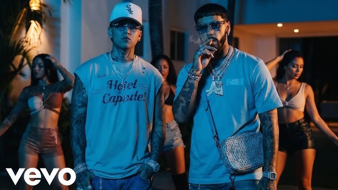Anuel AA y Blessd estrenan 'Capcana Cocoa' tras grabaciones en Punta Cana