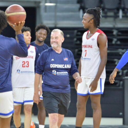 Néstor "Ché" García destaca el talento de élite de los basquetbolistas dominicanos