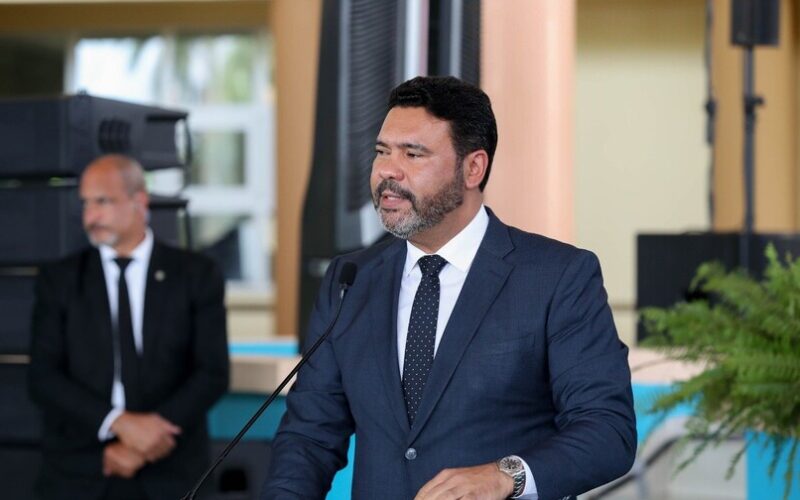 Senador busca que empresas tengan dos años para adaptarse al nuevo régimen de responsabilidad penal