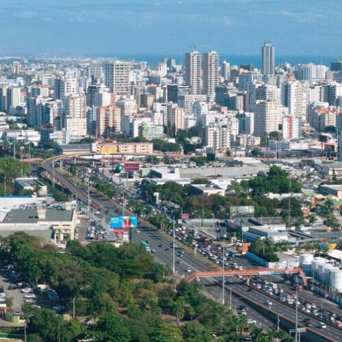 Banco Central sube la tasa de política monetaria al 5.50% para proteger la economía