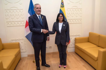 Santo Domingo reactiva trámites judiciales para ciudadanos y empresas en Venezuela