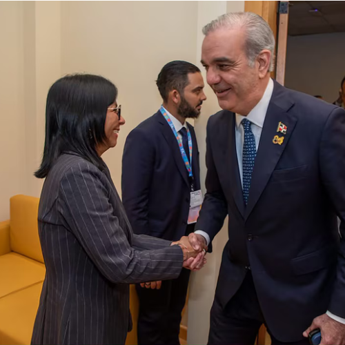 Gobierno de Abinader y Venezuela analizan posible retorno de la compra de combustibles
