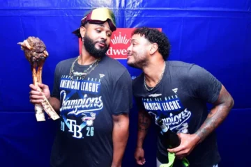 Rays de Tampa Bay avanzan a la Serie Mundial tras vencer a Cleveland con brillo dominicano